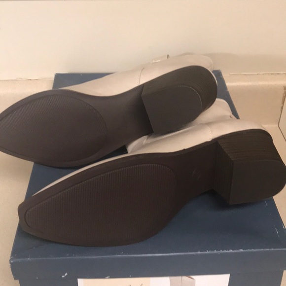 Booties - Picture 3 of 3